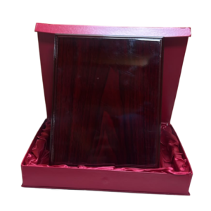 Galvano de Madera Barnizado 20 x 25 CM con Caja de Cartón